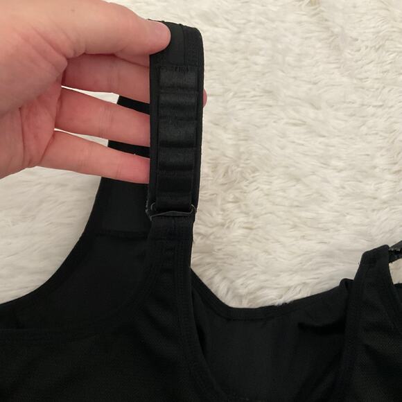 Wacoal Black Satin Underwire Bra - Size 40D - Picture 3 of 9